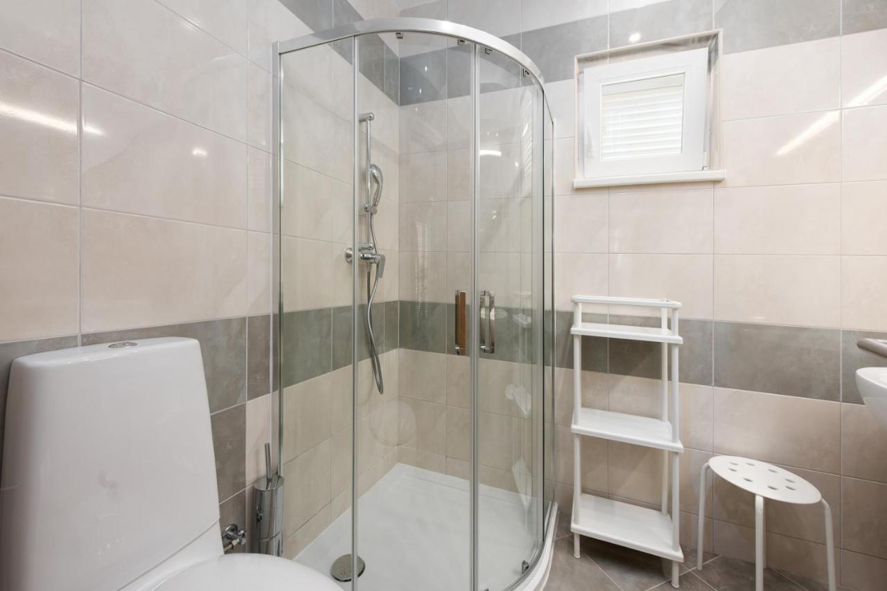 Villa Sveti Petar - With Heated Pool And Outdoor Jacuzzi Opatija Buitenkant foto