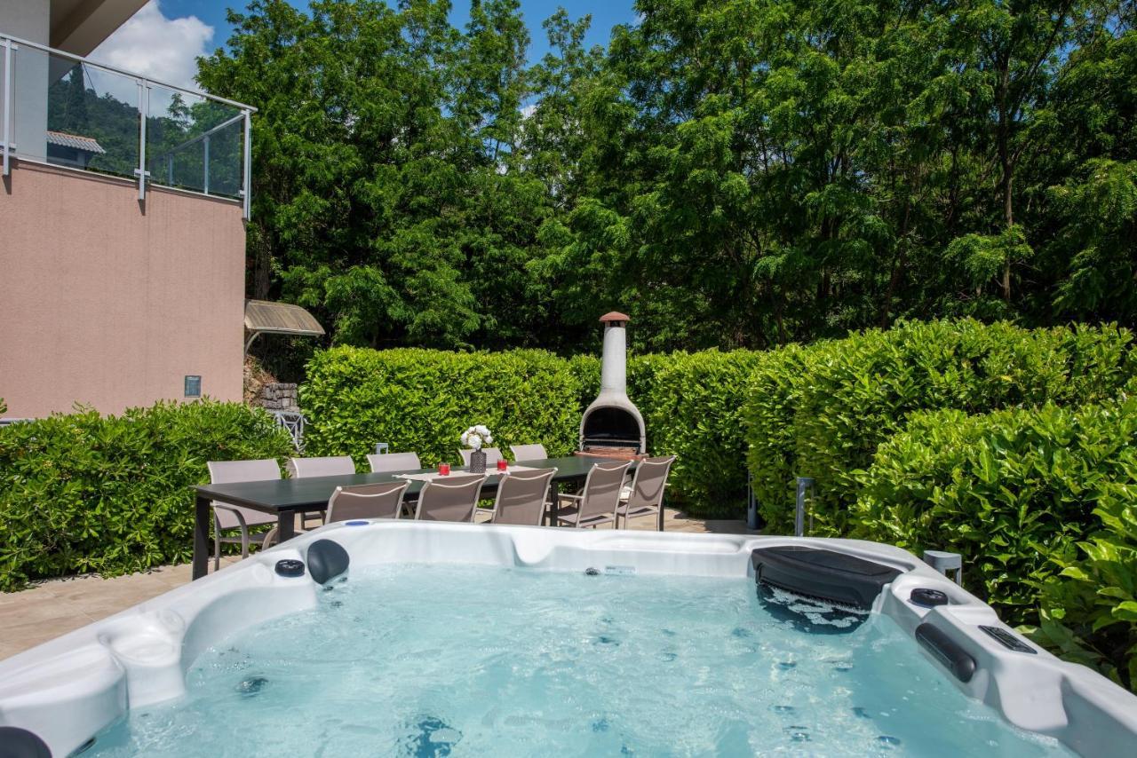 Villa Sveti Petar - With Heated Pool And Outdoor Jacuzzi Opatija Buitenkant foto
