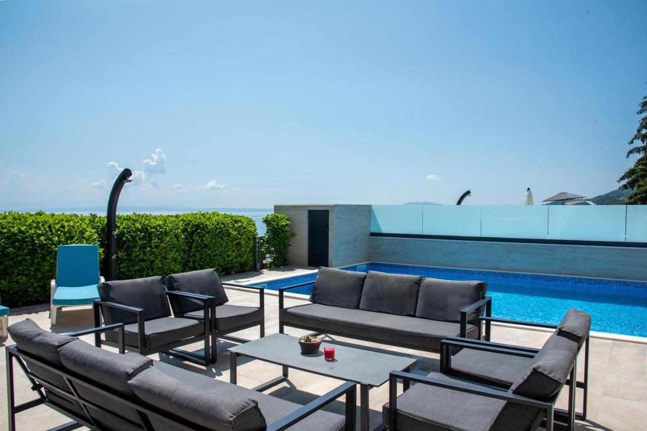 Villa Sveti Petar - With Heated Pool And Outdoor Jacuzzi Opatija Buitenkant foto